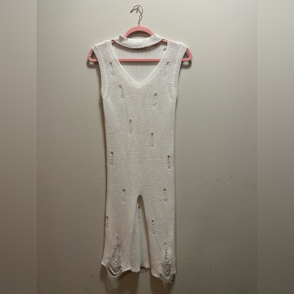 NWOT: Hot & Delicious Middle Split Midi Dress.